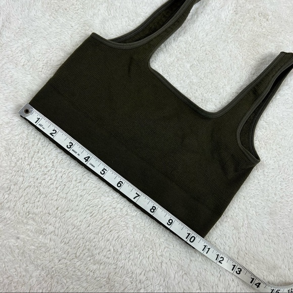 By Anthropologie Cropped Knit Tank Green Small Medium - Picture 6 of 7